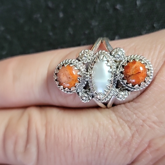 Sterling Silver Ring Southwest SantaFe handmade. - Picture 2 of 4